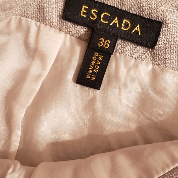 Escada Skirt - Picture 3 of 15